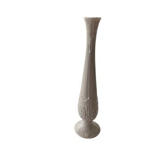 Lenox Florentine Porcelain Bud Vase Embossed Leaves Made in USA Vintage 1970’s